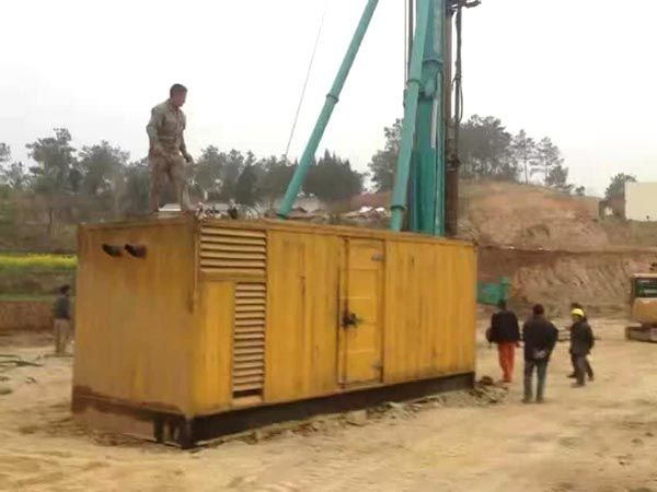 昭阳如何判断水冷式机油散热器密封件是否需要更换?